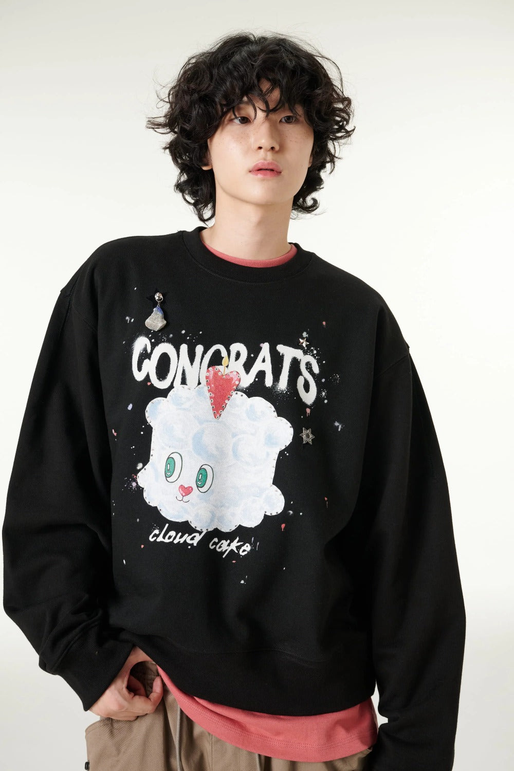 [CLOUD CAKE]Fashion Cloud Cake  Drawing Embroidered Sweatshirt Unisex