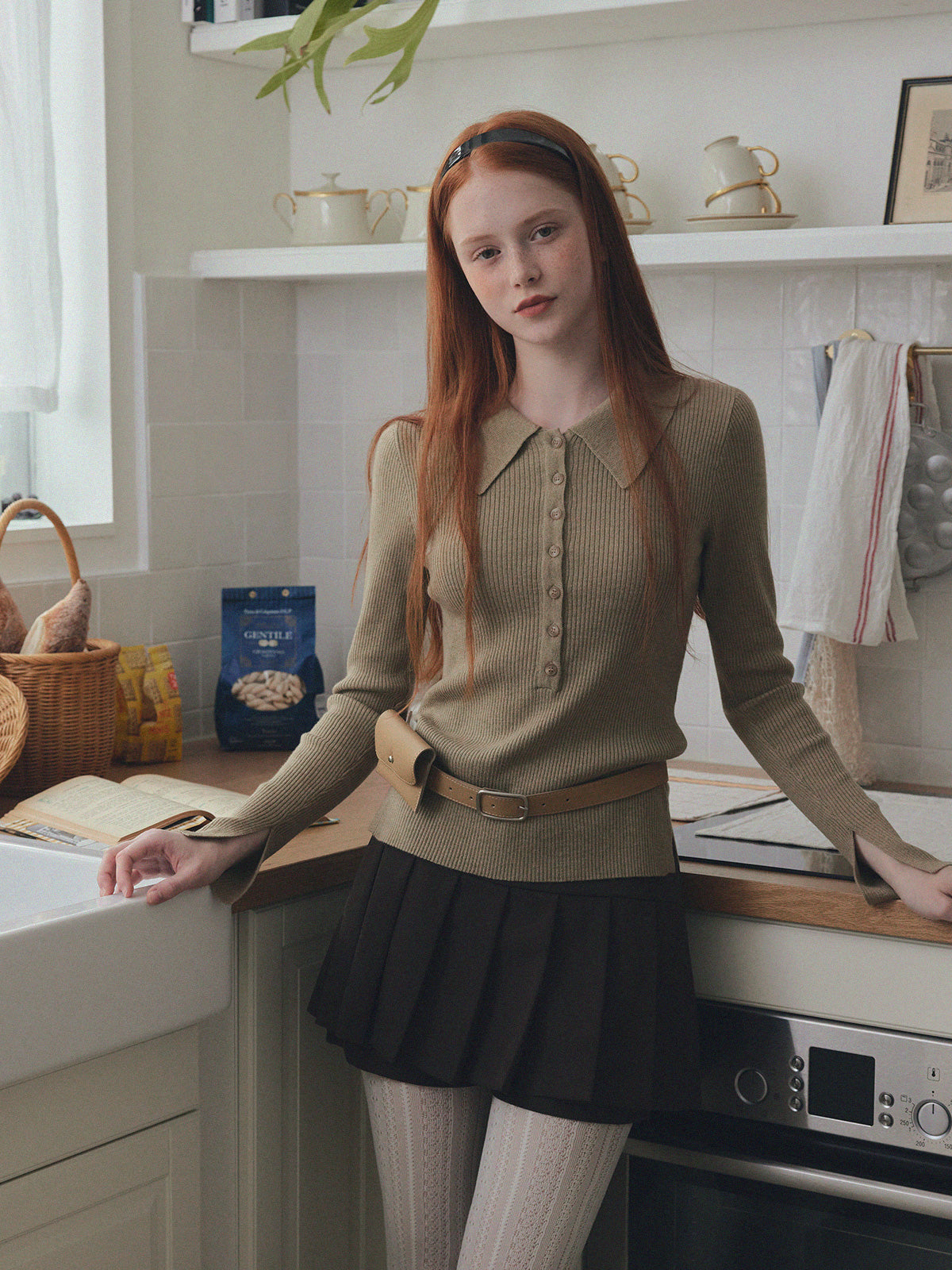 Larkin collar neck button long-sleeved knit