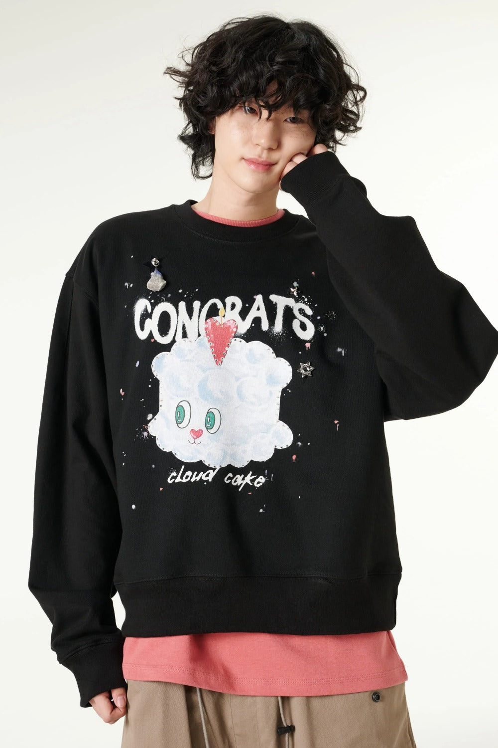 [CLOUD CAKE]Fashion Cloud Cake  Drawing Embroidered Sweatshirt Unisex