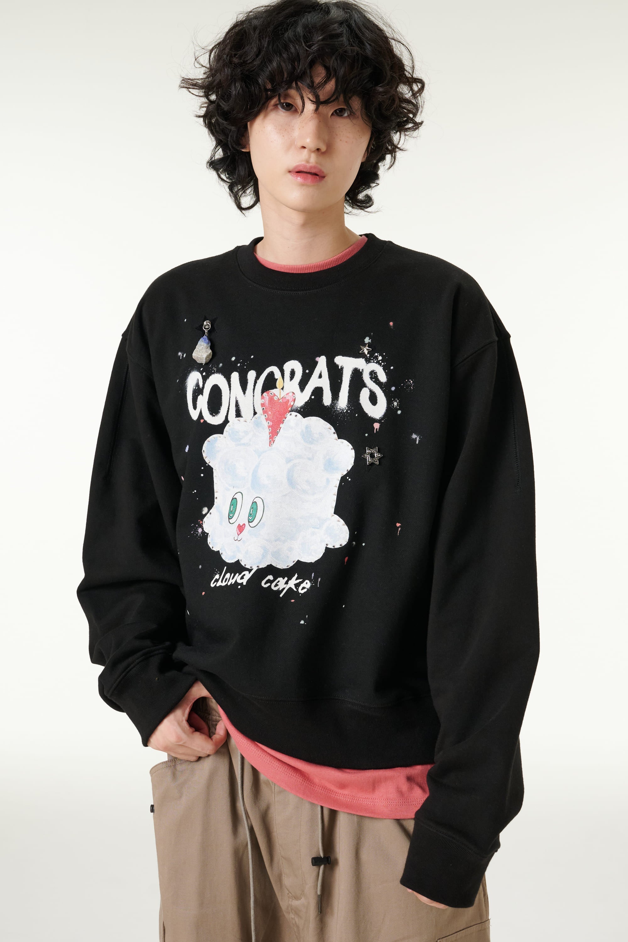 [CLOUD CAKE]Fashion Cloud Cake  Drawing Embroidered Sweatshirt Unisex